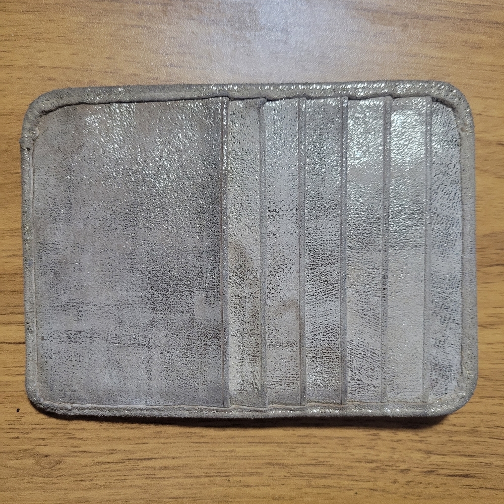 RFID Gold Leather Wallet - Picture 2 of 6